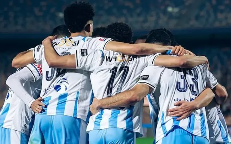 القنوات الناقلة لمباراة بيراميدز وسموحة اليوم في الدوري المصري 2026 وموعد اللقاء والبث المباشر